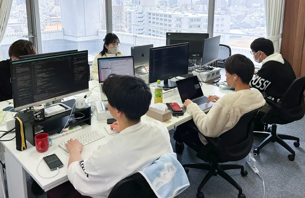 熱意次第で未経験から2年でリーダークラスのエンジニアに成長